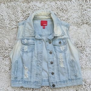 Bongo Distressed Denim Vest